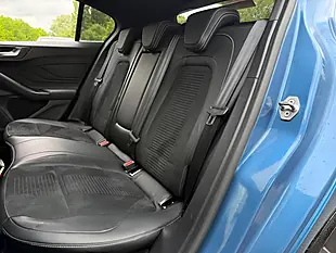 Used 2019 Ford Focus ST Blue - Interior and Exterior details 10