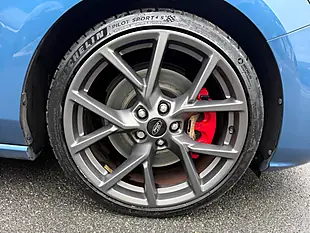Used 2019 Ford Focus ST Blue - Interior and Exterior details 13