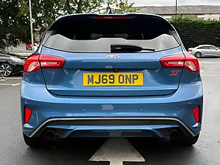 Used 2019 Ford Focus ST Blue - Interior and Exterior details 4