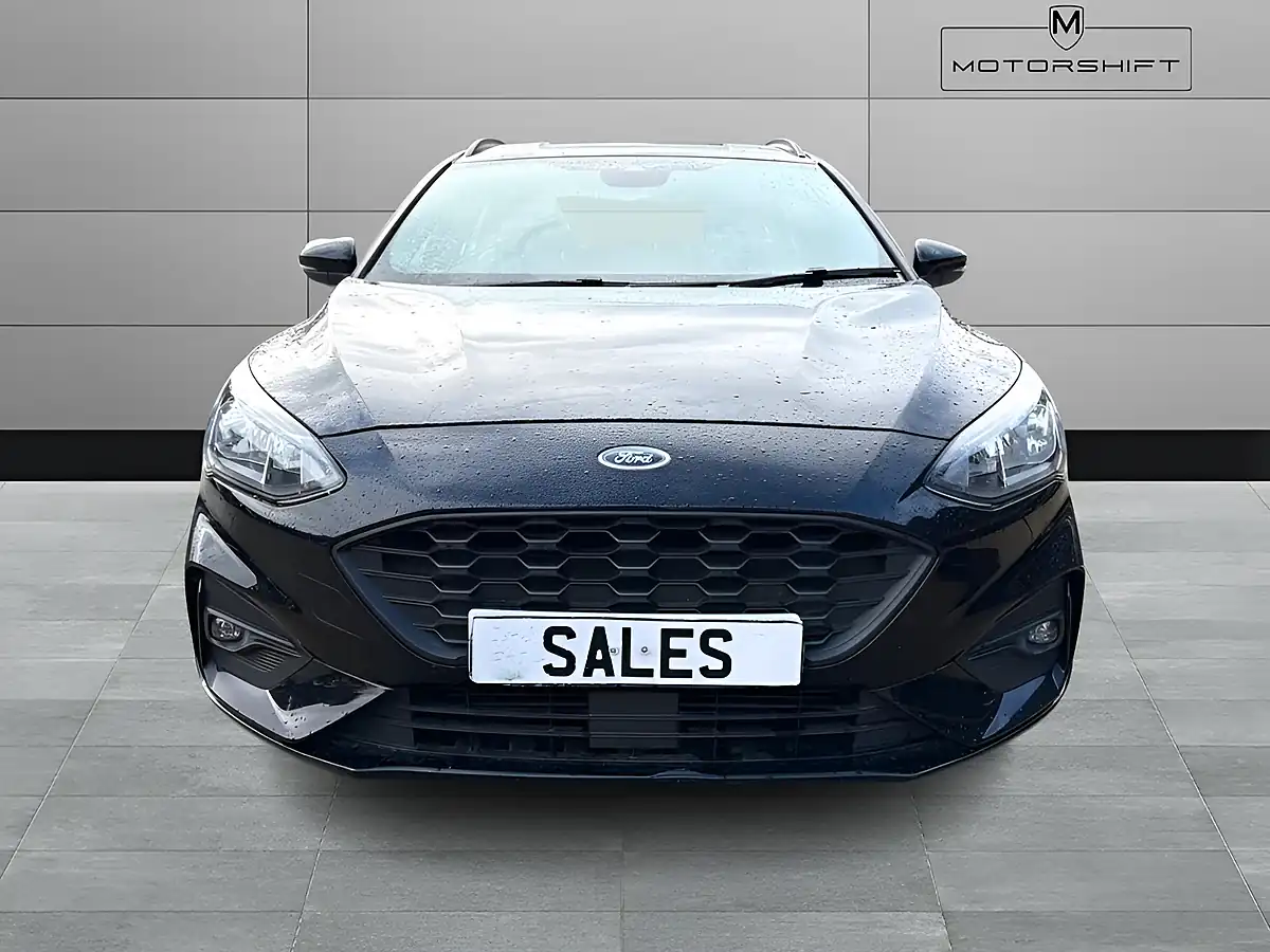 Used 2019 Ford Focus ST-Line Black - Interior and Exterior details 3