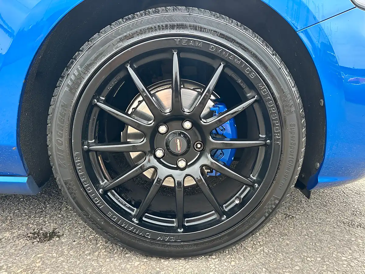 Used 2019 Ford Focus ST-Line Blue - Interior and Exterior details 16