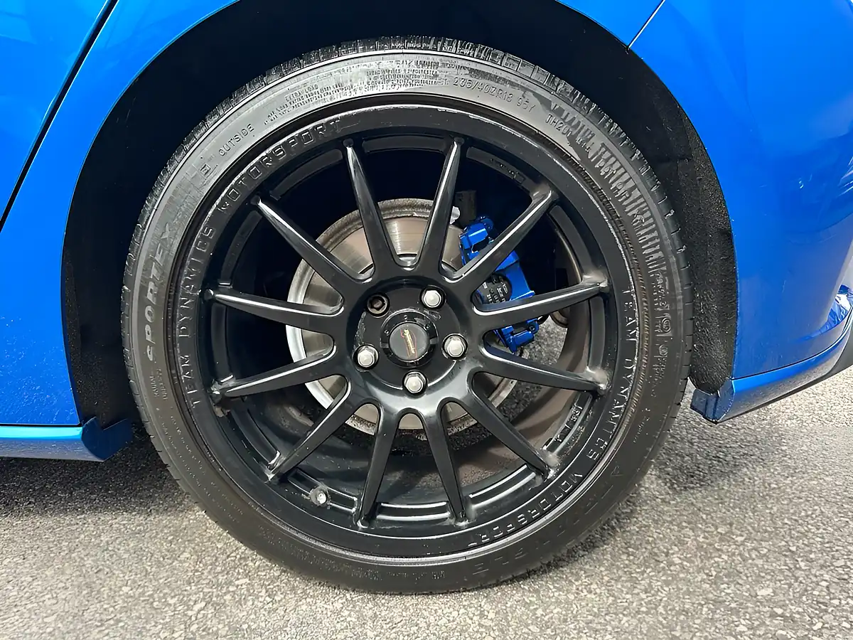 Used 2019 Ford Focus ST-Line Blue - Interior and Exterior details 18
