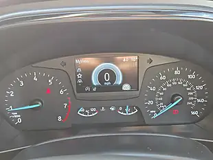 Used 2019 Ford Focus ST-Line Blue - Interior and Exterior details 8