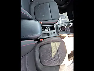 Used 2019 Ford Focus ST-Line Blue - Interior and Exterior details 14