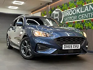 Used 2019 Ford Focus ST-Line Blue - Interior and Exterior details 3