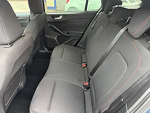 Used 2019 Ford Focus ST-Line Chrome Blue - Interior and Exterior details 8