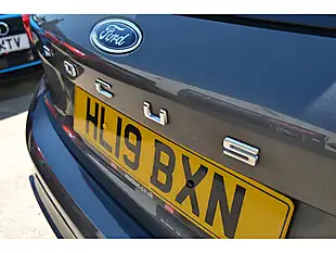 Used 2019 Ford Focus ST-Line Grey - Interior and Exterior details 12