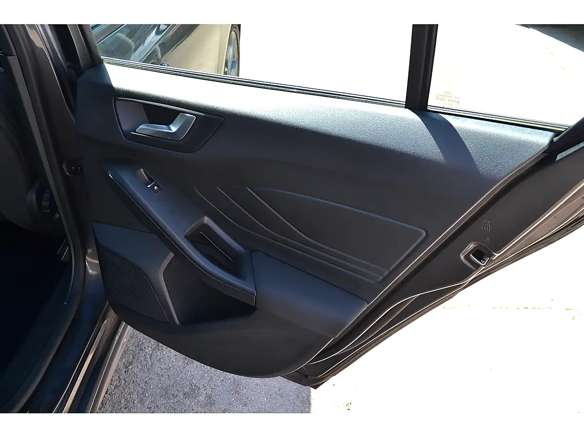 Used 2019 Ford Focus ST-Line Grey - Interior and Exterior details 18