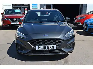 Used 2019 Ford Focus ST-Line Grey - Interior and Exterior details 6