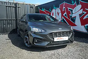 Used 2019 Ford Focus ST-Line Grey - Interior and Exterior details 2