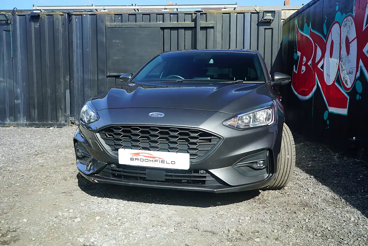 Used 2019 Ford Focus ST-Line Grey - Interior and Exterior details 6