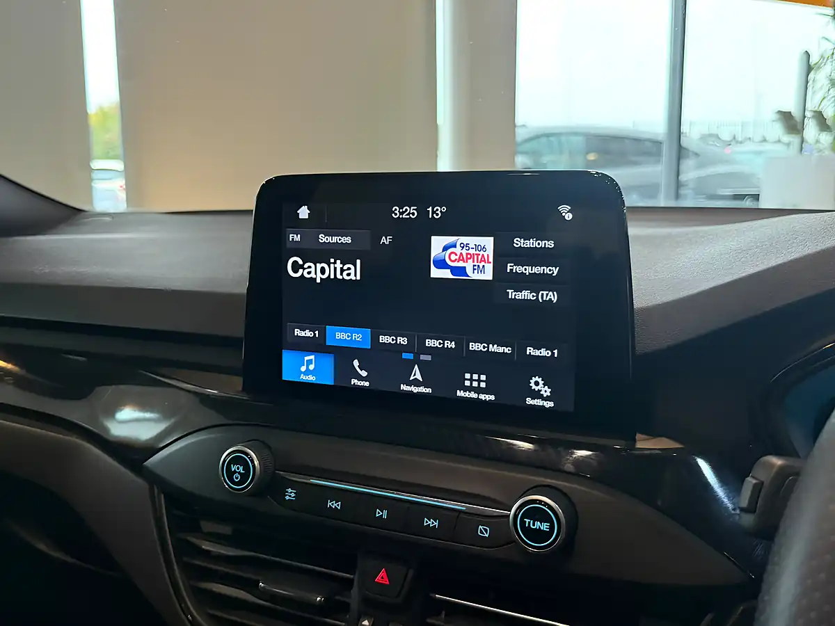 Used 2019 Ford Focus ST-Line Grey - Interior and Exterior details 17