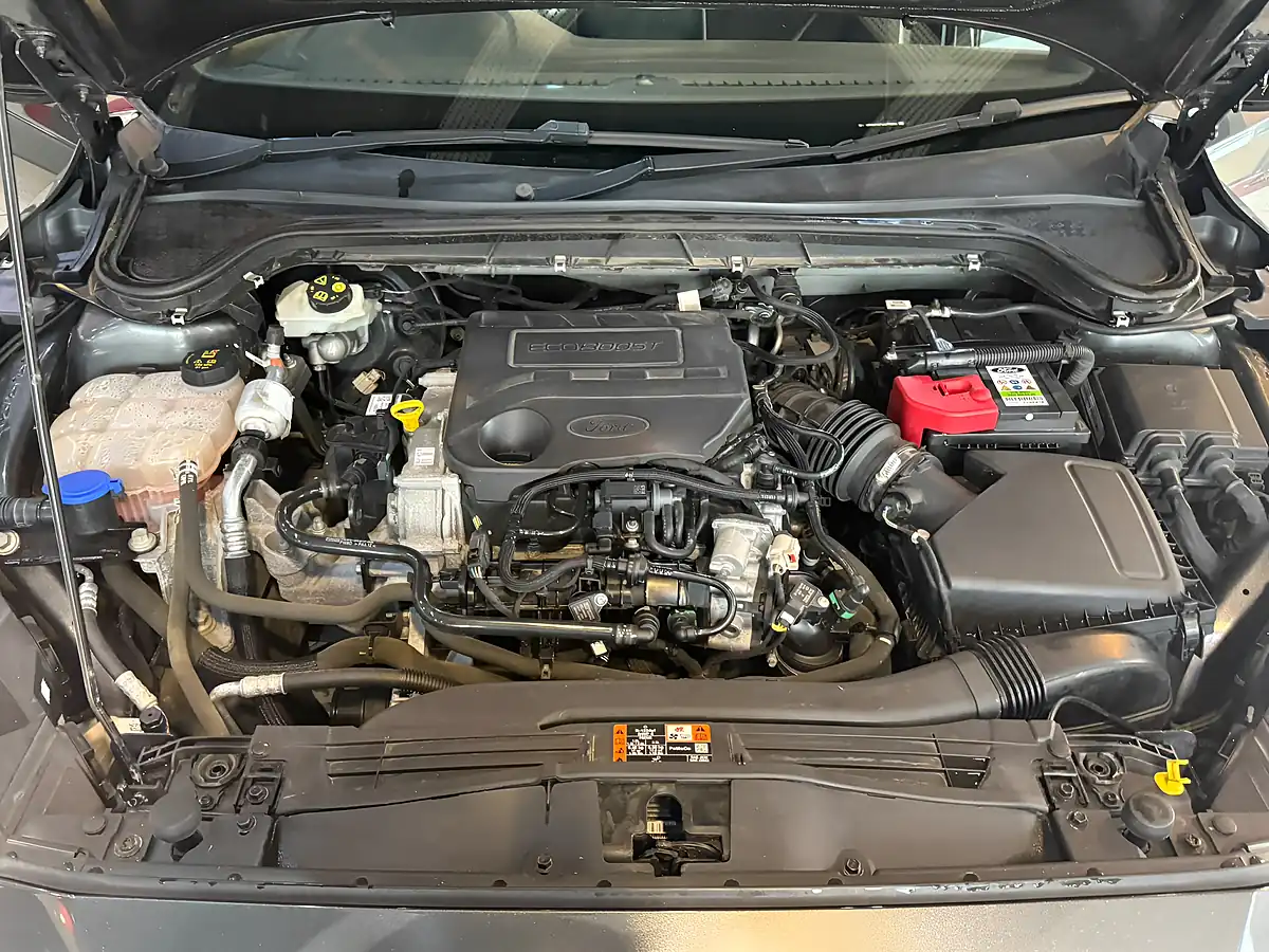 Used 2019 Ford Focus ST-Line Grey - Interior and Exterior details 20