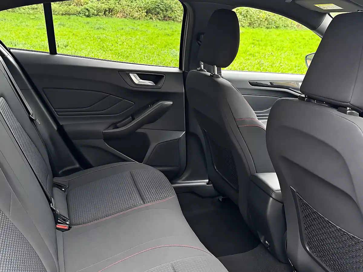 Used 2019 Ford Focus ST-Line Moondust Silver - Interior and Exterior details 12