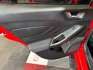 Used 2019 Ford Focus ST-Line Red - Interior and Exterior details 15