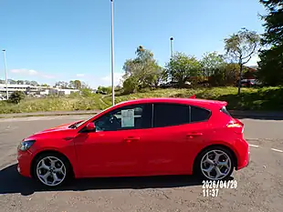 Used 2019 Ford Focus ST-Line Red - Interior and Exterior details 11