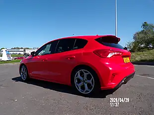 Used 2019 Ford Focus ST-Line Red - Interior and Exterior details 12