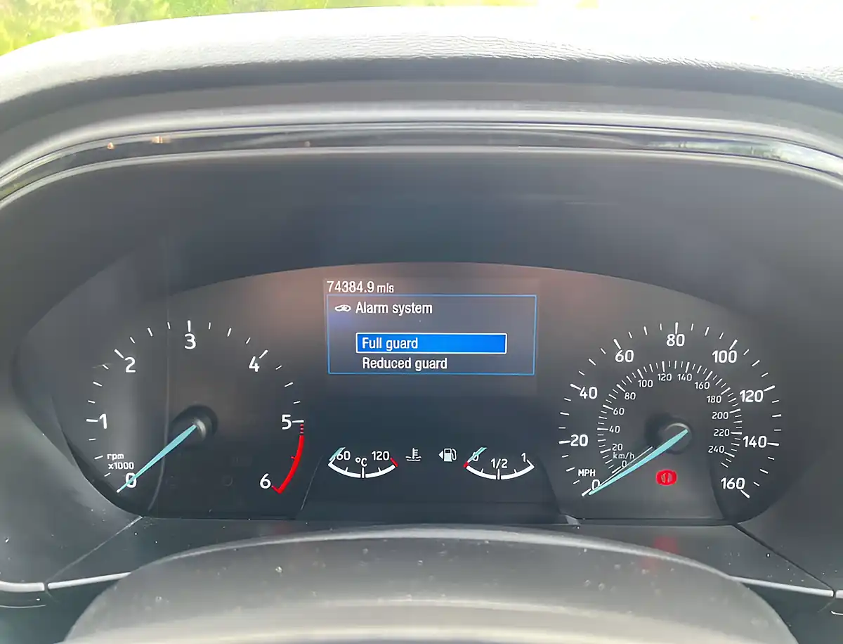 Used 2019 Ford Focus ST-Line Red - Interior and Exterior details 12