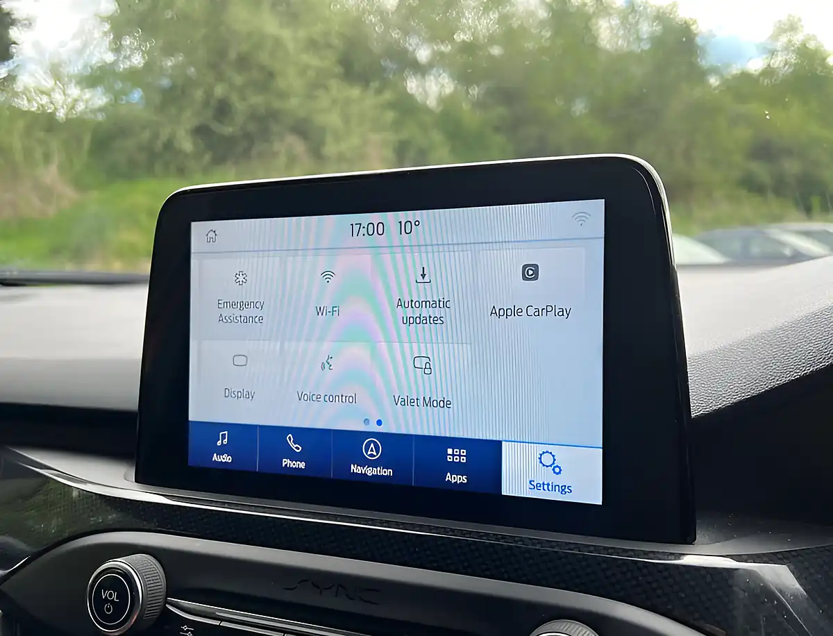 Used 2019 Ford Focus ST-Line Red - Interior and Exterior details 17
