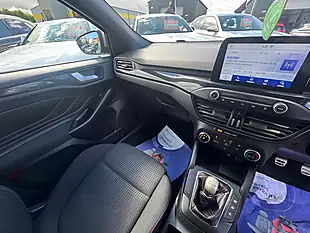 Used 2019 Ford Focus ST-Line Silver - Interior and Exterior details 14