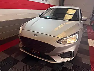 Used 2019 Ford Focus ST-Line Silver - Interior and Exterior details 2