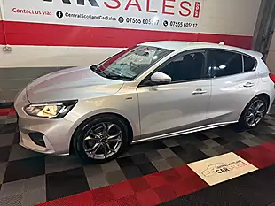 Used 2019 Ford Focus ST-Line Silver - Interior and Exterior details 6