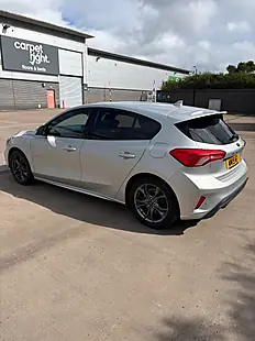 Used 2019 Ford Focus ST-Line Silver - Interior and Exterior details 3