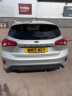 Used 2019 Ford Focus ST-Line Silver - Interior and Exterior details 4