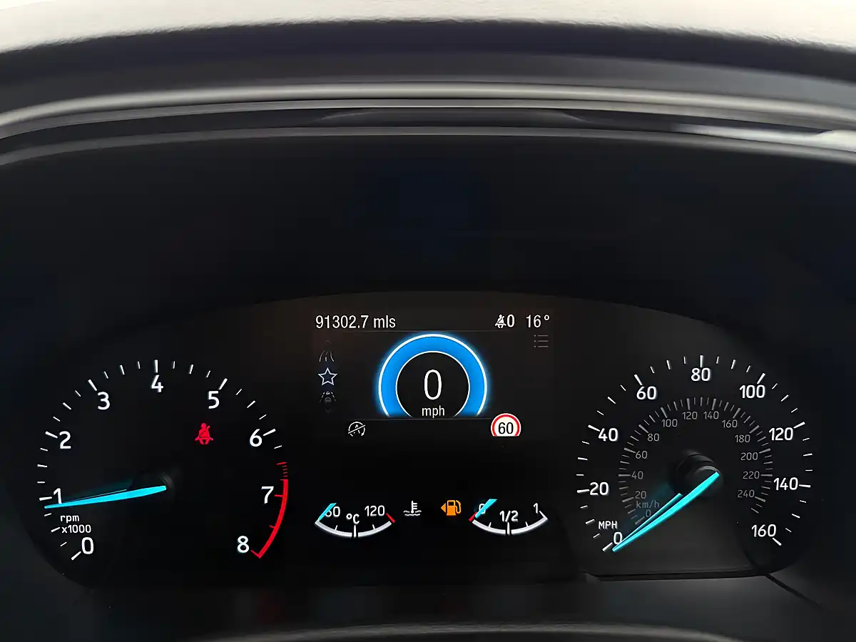 Used 2019 Ford Focus ST-Line Silver - Interior and Exterior details 15