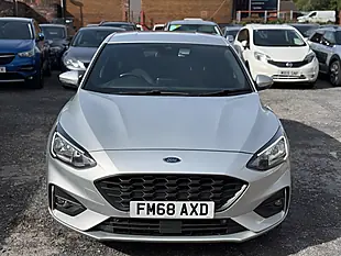 Used 2019 Ford Focus ST-Line Silver - Interior and Exterior details 2