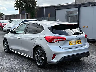 Used 2019 Ford Focus ST-Line Silver - Interior and Exterior details 5
