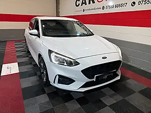 Used 2019 Ford Focus ST-Line White - Interior and Exterior details 5
