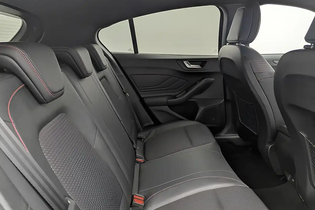 Used 2019 Ford Focus ST-Line X Black - Interior and Exterior details 13
