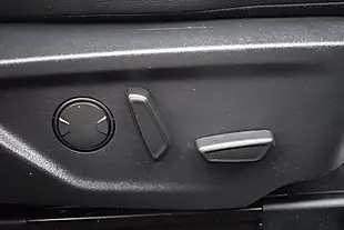 Used 2019 Ford Focus ST-Line X Black - Interior and Exterior details 10