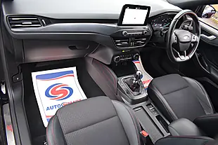 Used 2019 Ford Focus ST-Line X Black - Interior and Exterior details 13