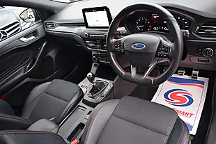 Used 2019 Ford Focus ST-Line X Black - Interior and Exterior details 8