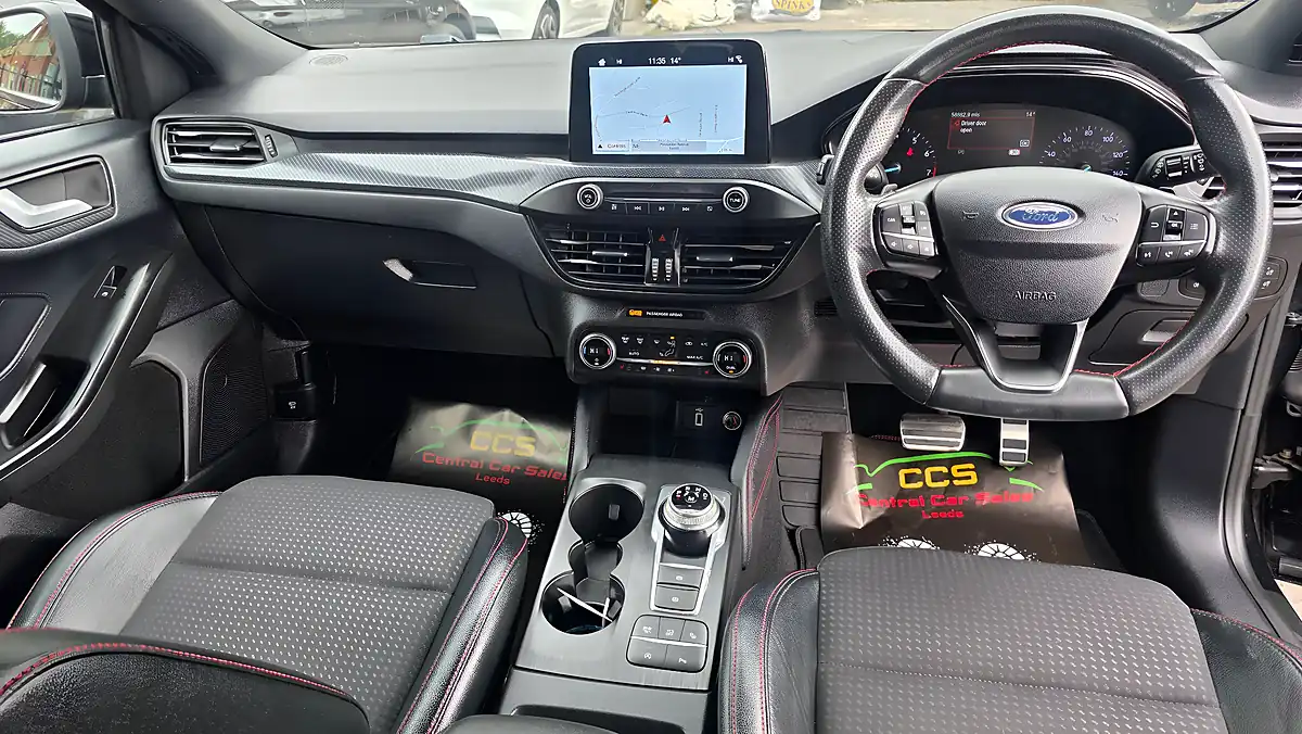 Used 2019 Ford Focus ST-Line X Black - Interior and Exterior details 17