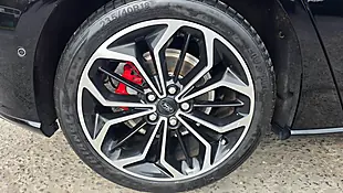 Used 2019 Ford Focus ST-Line X Black - Interior and Exterior details 19