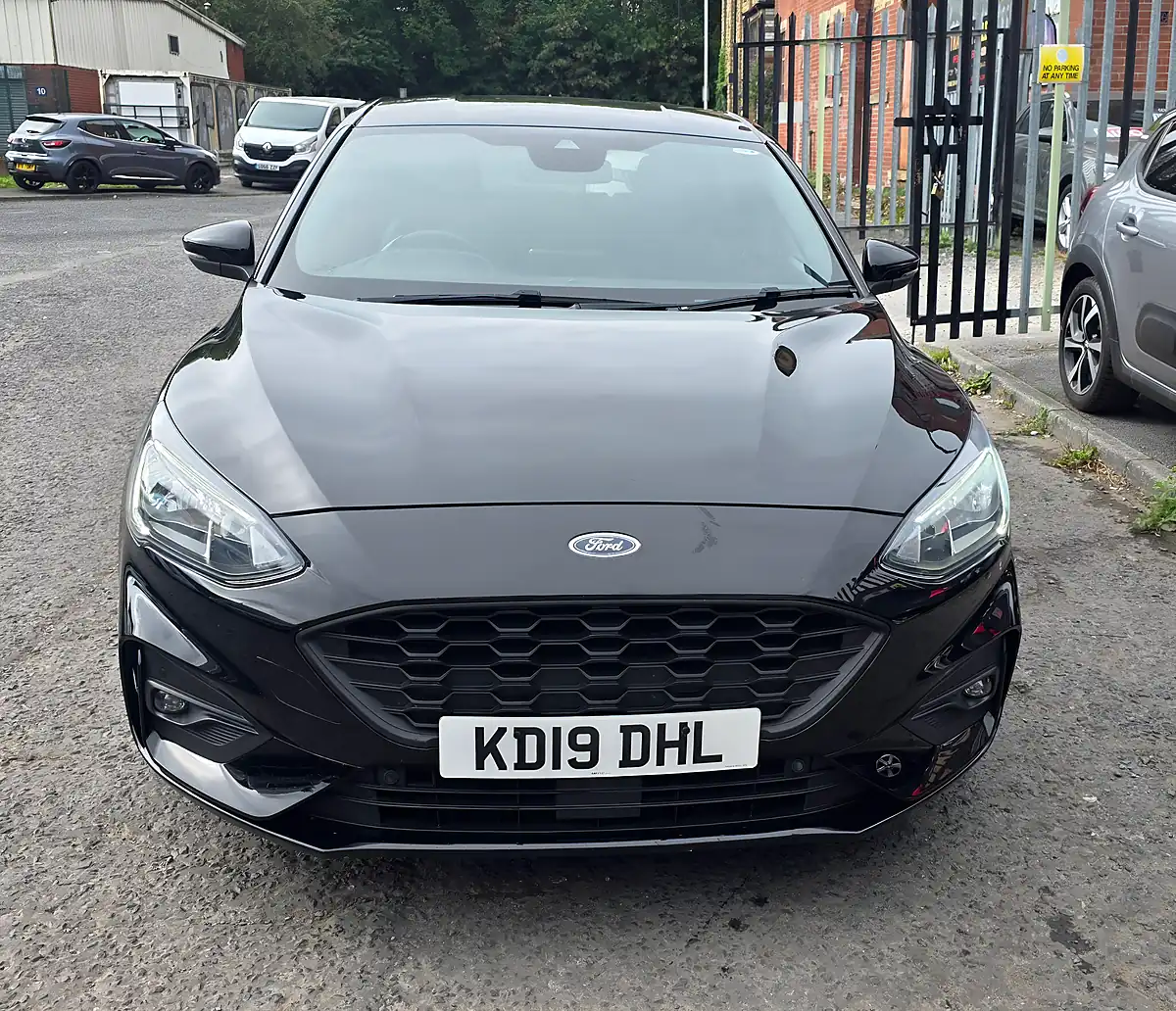 Used 2019 Ford Focus ST-Line X Black - Interior and Exterior details 2