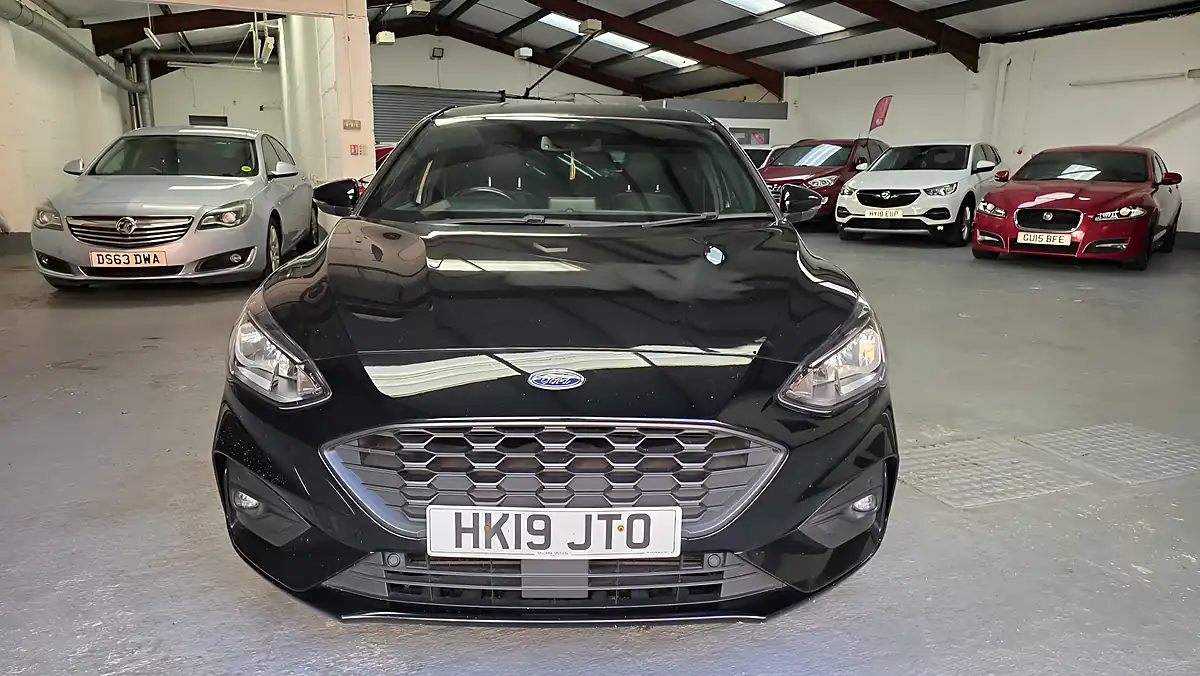 Used 2019 Ford Focus ST-Line X Black - Interior and Exterior details 2