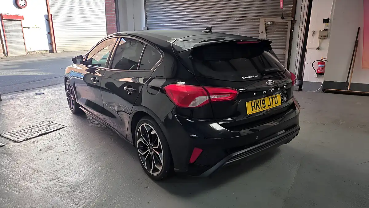 Used 2019 Ford Focus ST-Line X Black - Interior and Exterior details 4