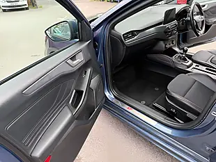 Used 2019 Ford Focus ST-Line X Blue - Interior and Exterior details 13