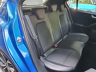 Used 2019 Ford Focus ST-Line X Blue - Interior and Exterior details 12