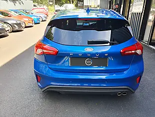 Used 2019 Ford Focus ST-Line X Blue - Interior and Exterior details 5