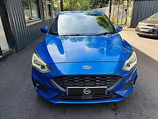 Used 2019 Ford Focus ST-Line X Blue - Interior and Exterior details 8