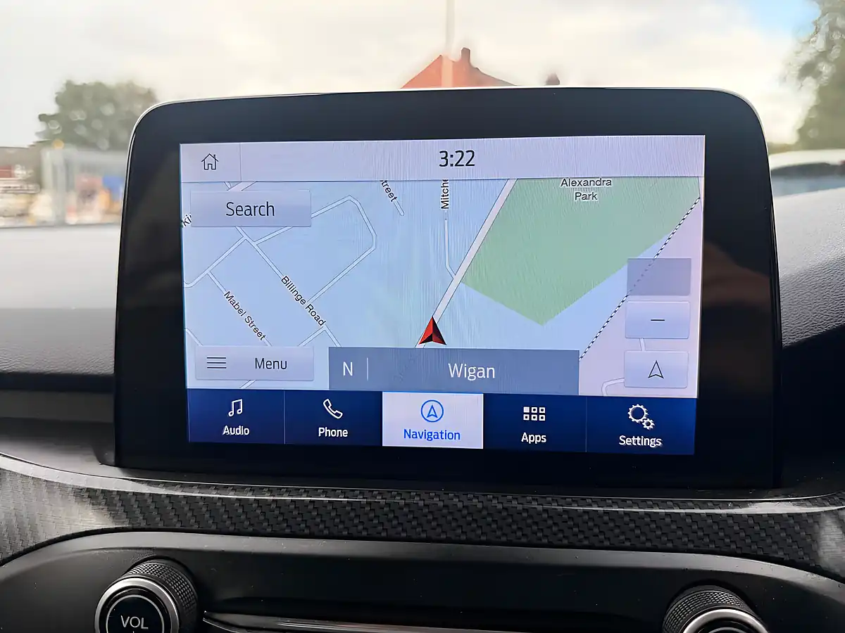 Used 2019 Ford Focus ST-Line X Blue - Interior and Exterior details 19