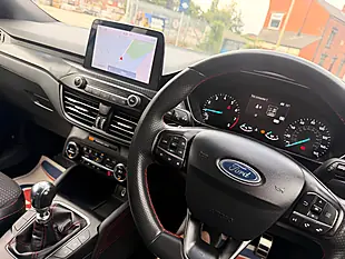 Used 2019 Ford Focus ST-Line X Blue - Interior and Exterior details 20