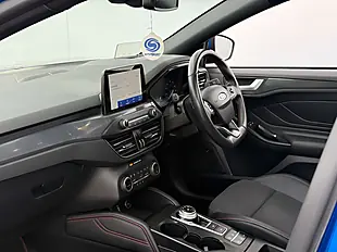 Used 2019 Ford Focus ST-Line X Chrome Blue - Interior and Exterior details 13
