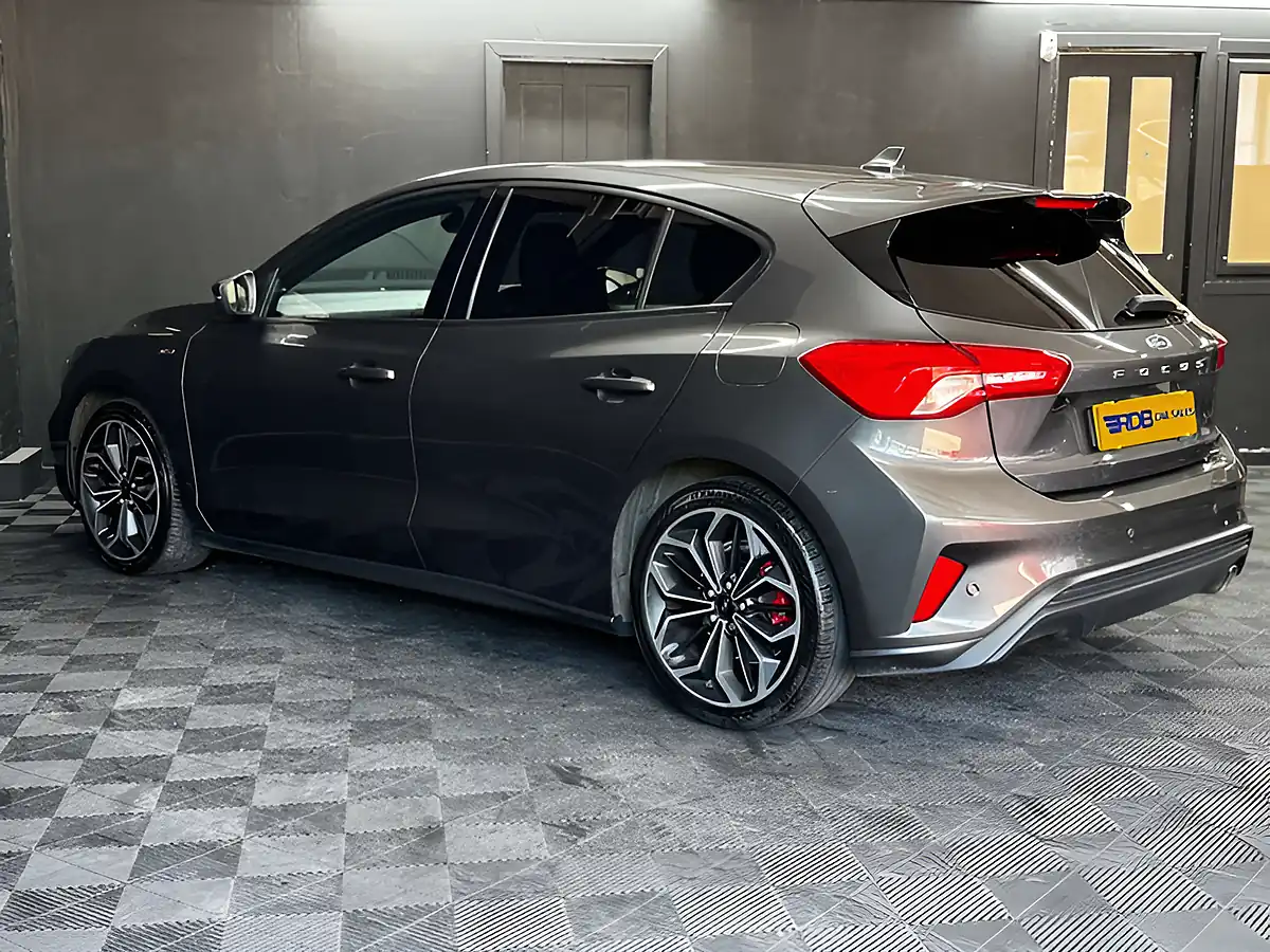 Used 2019 Ford Focus ST-Line X Grey - Interior and Exterior details 18