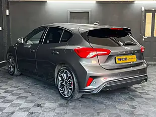 Used 2019 Ford Focus ST-Line X Grey - Interior and Exterior details 20